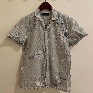 ZARA Man Havana Tropical Casual Button Down Tee